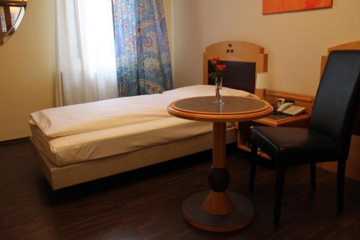 Zum Loewen Hotel Bad Homburg vor der Hoehe Phòng bức ảnh