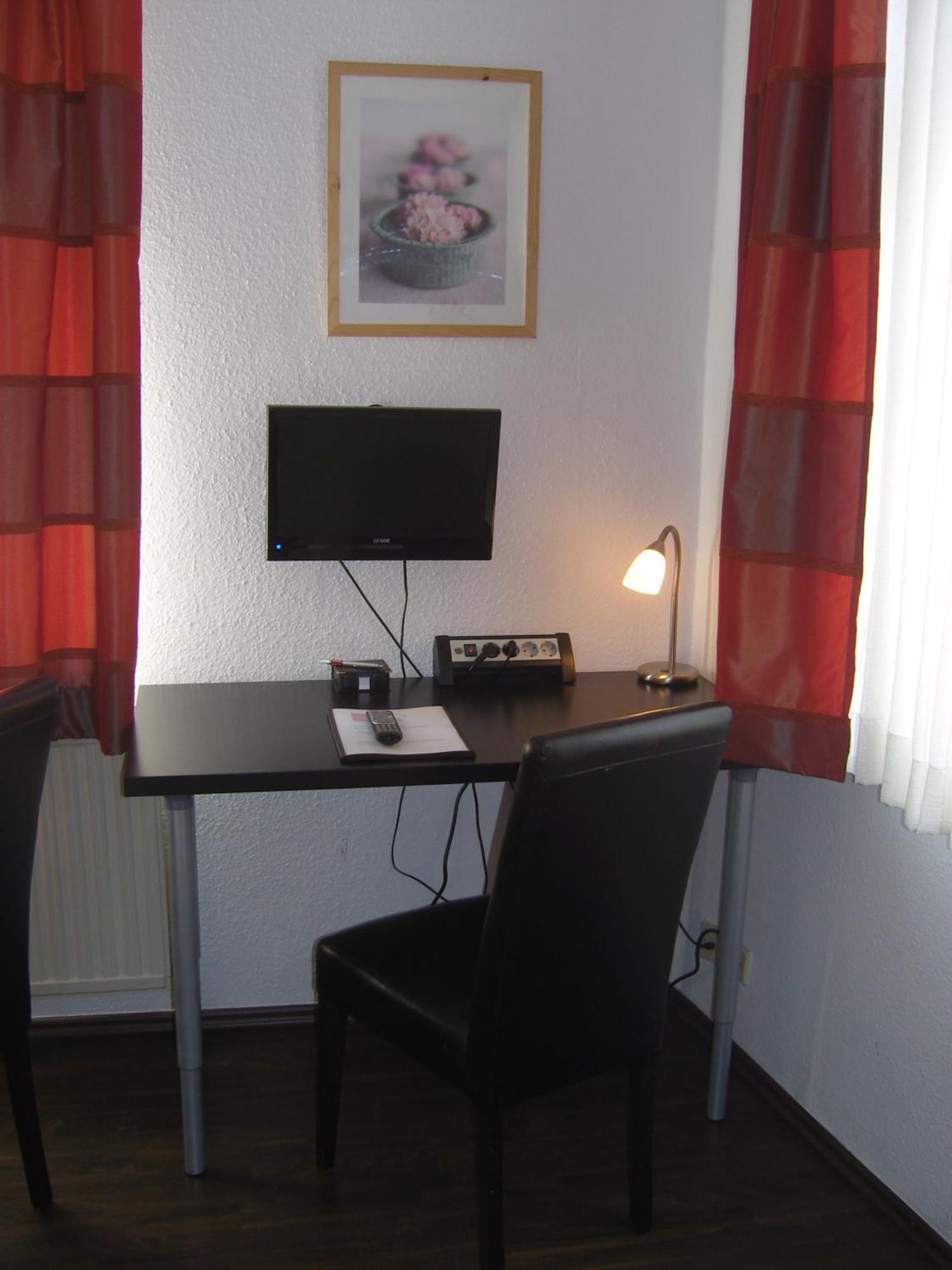 Zum Loewen Hotel Bad Homburg vor der Hoehe Ngoại thất bức ảnh